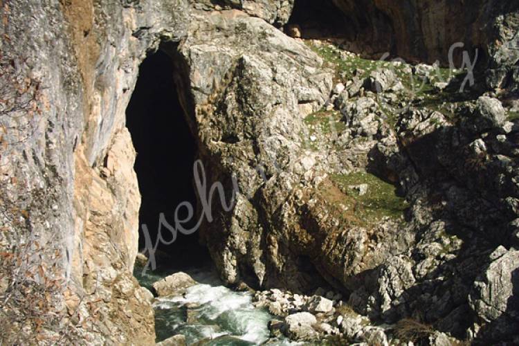 Beyşehir'de Mağaracılık