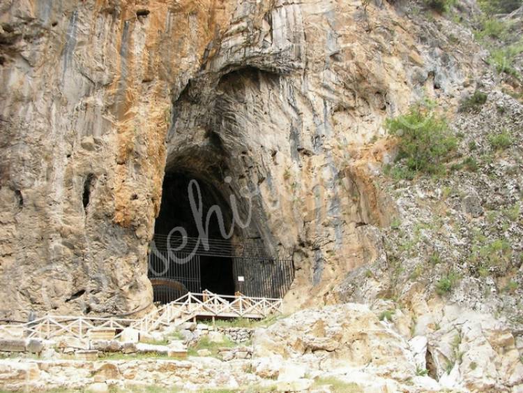 Diğer Mağaralar